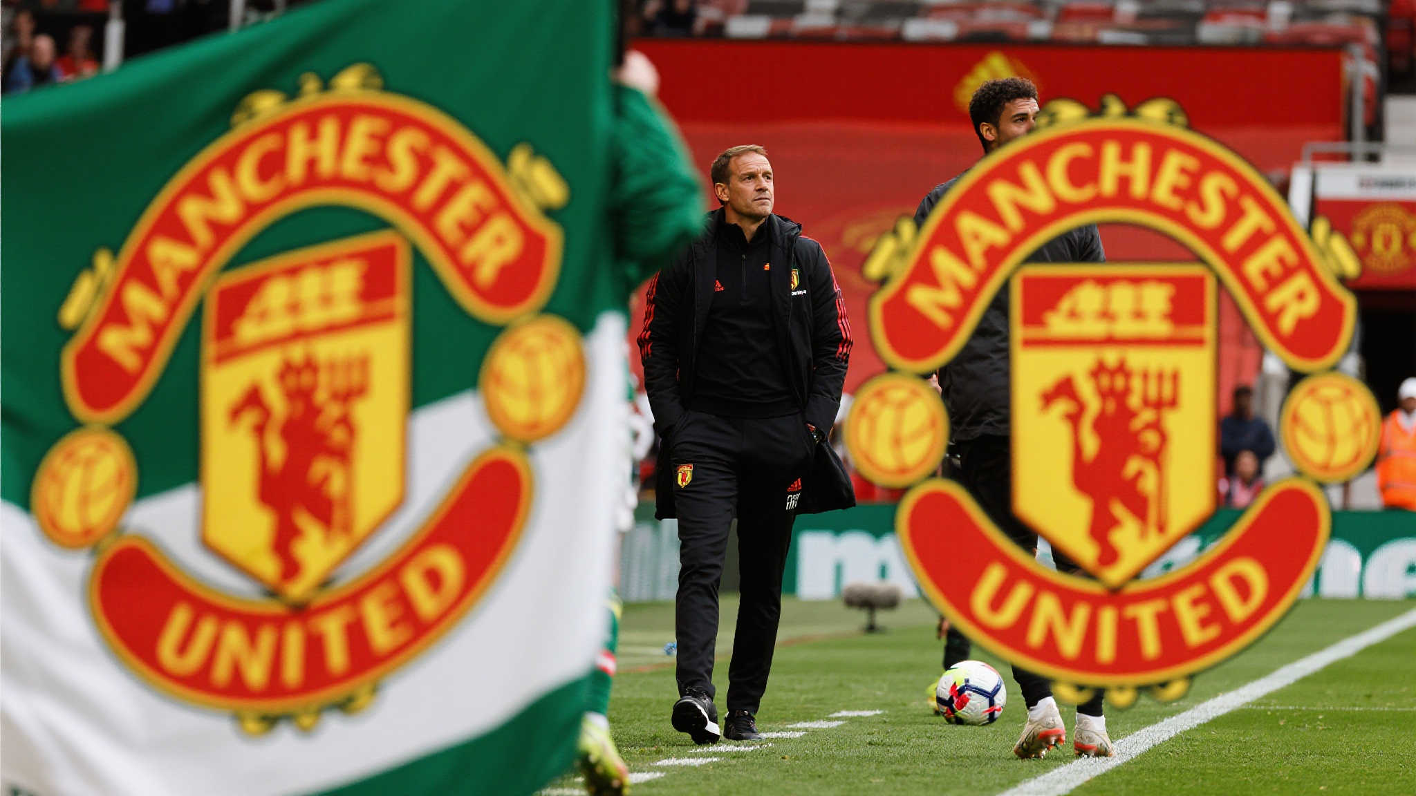 惊人对比！阿莫林曼联26场英超输14场，葡超167场仅失14场